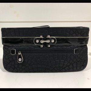 Vera Bradley Bistro Quilted Wristlet Clutch Patent
